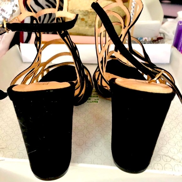 AKIRA playlist chunky black 4 inch heel size 5 NWT - Picture 3 of 7